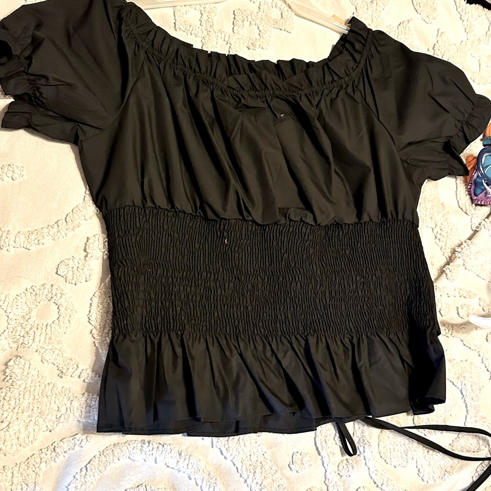 NWT scarlet darkness Renaissance peasant top sz 2XL